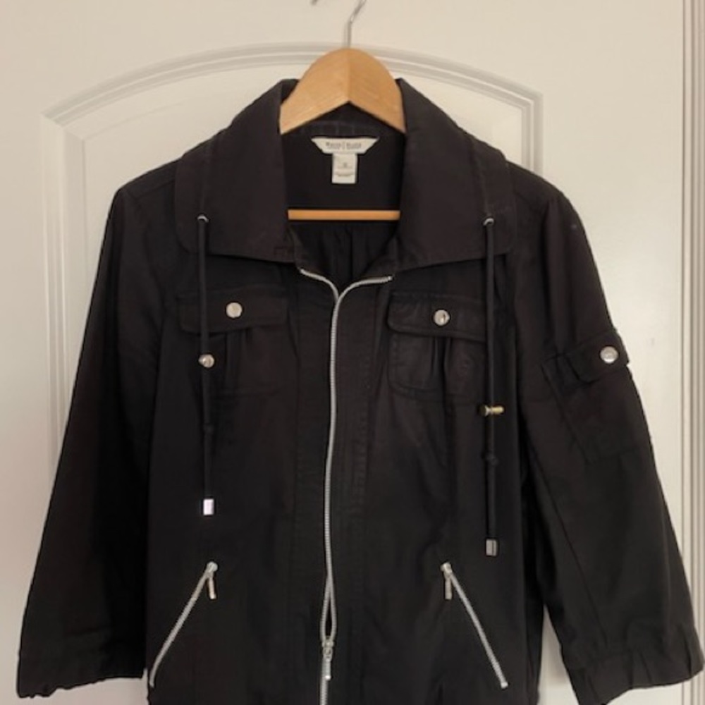 Jacket - Picture 4 of 4